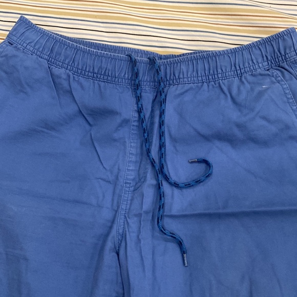 Bossini casual short in good condition convenient for every day use - Picture 4 of 7
